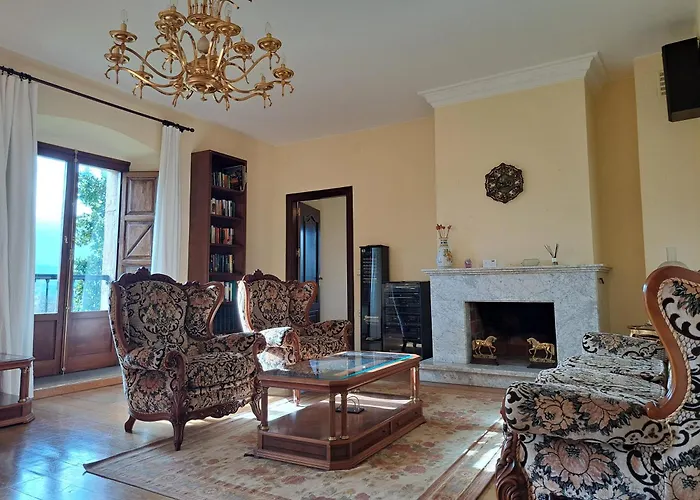 Villa Palacio Marques Vega De Anzo *